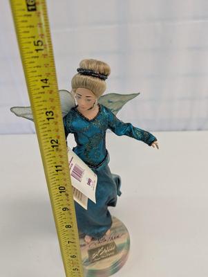 2000 Della Reese Glory Collection Anna American Angel Doll New With Certificate
