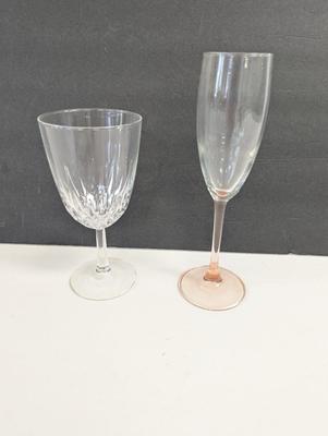 8 Clear Wine Glasses & 12 Pink Tint Champagne Goblet Glasses