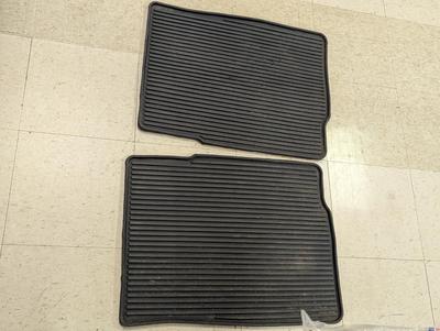 Pair Of Approx 24 1/2" x 19" Car/Truck Mats