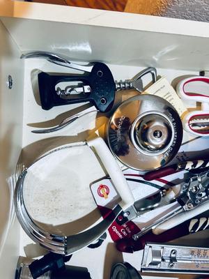 KITCHEN UTENSILS