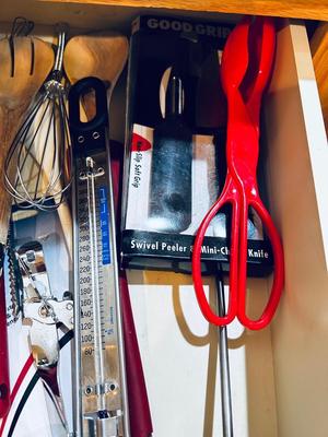 KITCHEN UTENSILS