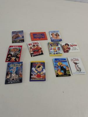 Disney Magnets & Pins Lot D