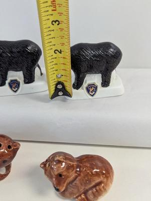 Vintage Virginia Black Bear & Brown Bear Salt & Pepper Shakers