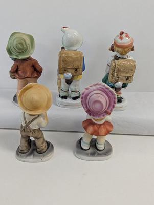 Porcelain Farm Kids Boys & Girls Figurines