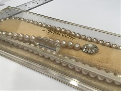 Beautiful Vintage Marvella Faux Pearl Rhinestone Necklace. In Beautiful Vintage Display Case