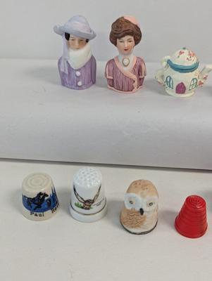 Vintage Thimbles/Trinkets Avon 1982 Ladies Of American Fashion 1900/1023