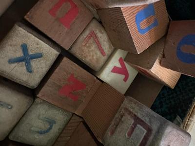 Vtg. Wooden Alphabet Blocks in Junior Miss Box