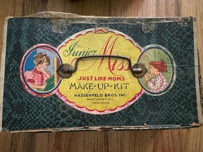 Vtg. Wooden Alphabet Blocks in Junior Miss Box