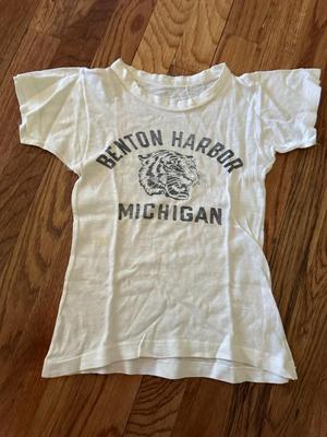 Baseball Collectors! Early 1950's Chicago White Sox Kid's T-Shirt + 2 Other Vintage T's!