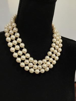 Vintage Faux Beaded Necklace