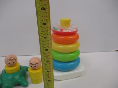 Fisher Price Rainbow Stating Plastic Stacking Rings & Floating Figures