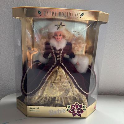 Vtg. 1996 Holiday Barbie by Mattel