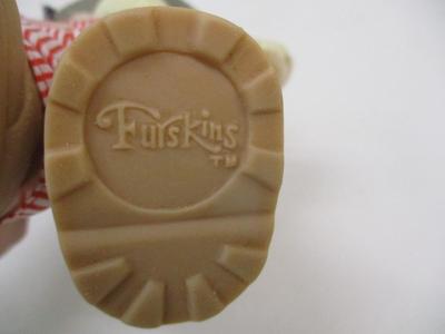 Wendy's Hattie Dudley Furskins Bears