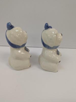 Hand Painted Large Shawnee Muggsy Range Salt & Pepper Shakers Blue Bows & Stickers