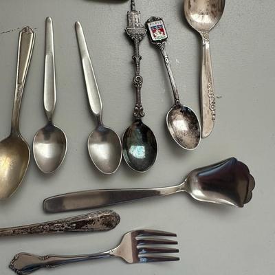Sale Photo Thumbnail #732: Misc. metals and sizes.  Some spoons in lot are actually forks.