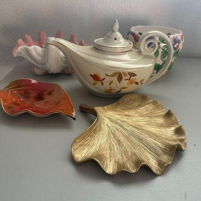 Porcelain Lot - Misc Items