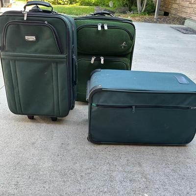 Suit Case Lot of 3