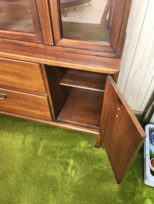 Lot #57 MCM Broyhill Walnut Hutch China Cabinet - great condition