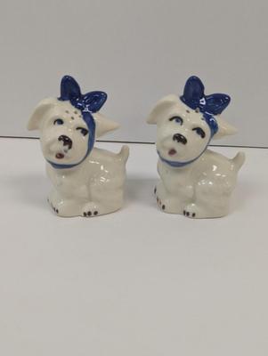Muggsy The Toothache Dog Salt & Pepper Shakers Shawnee Pottery