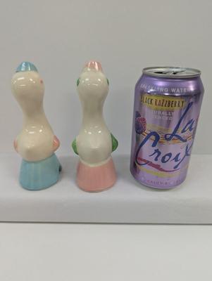 1940's Classic Vintage Pie Bird Vent Morton Shawnee Pillsbury Chics