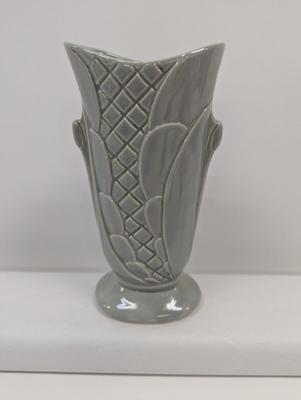 Vintage MCM Shawnee USA Pottery Vase
