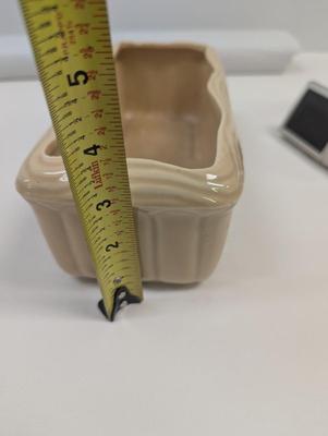 Vintage USA Ceramic Pottery Planter