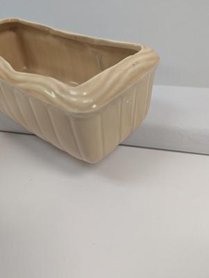 Vintage USA Ceramic Pottery Planter