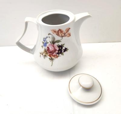 Lot #63 Henneberg Parzellan 1777 Tea pot - German pre-1989