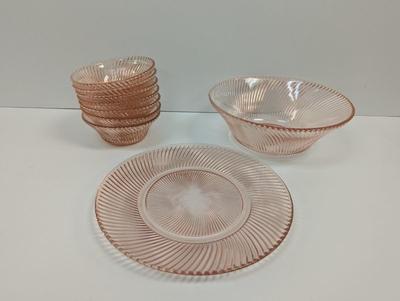 9 Pieces Of Diana Pink Dinner Plate & Bowls Federal Glass