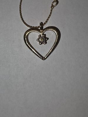 Gold tone heart necklace