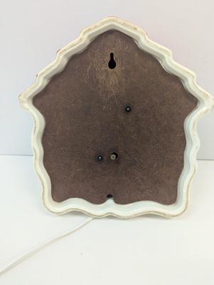 Sessions Made In USA Art Pottery Bluebird Birdhouse Clock