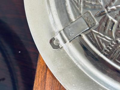 DON FALLWELL ART, MOTHER OF PEARL DECORATED PLATE FROM MEXICO AND QUARTZ WALL CLOCK