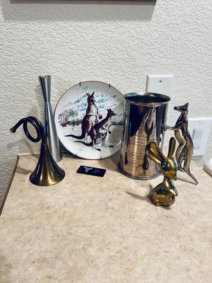 1940’S AUSTRALIAN ARTILLERY SHELL CASING REPURPOSED MUG PRESENTED TO SOLDIER, COLLECTIBLE PLATE, AND MORE!