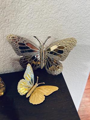 UNIQUE BRASS OIL LAMP, FILLED BRASS DOLPHIN, AND HOME INTERIORS BUTTERFLIES