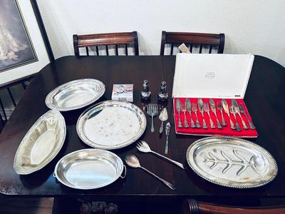 SILVER PLATED DINNER SERVICE ITEMS