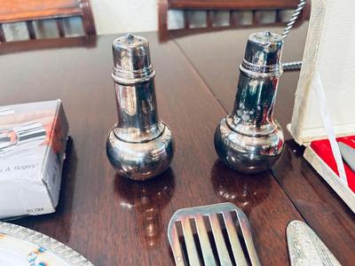 SILVER PLATED DINNER SERVICE ITEMS