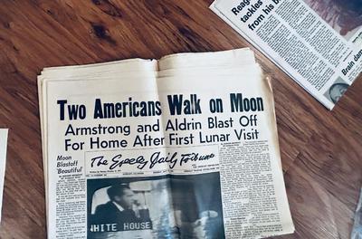NEWS PAPER'S FEATURING HISTORICAL EVENTS
