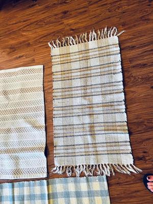 NEUTRAL EARTH TONED RUGS