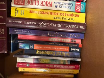 MAGAZINE /BOOK RACK TABLE AND A VARIETY BOX OF BOOKS