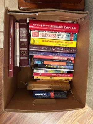 MAGAZINE /BOOK RACK TABLE AND A VARIETY BOX OF BOOKS