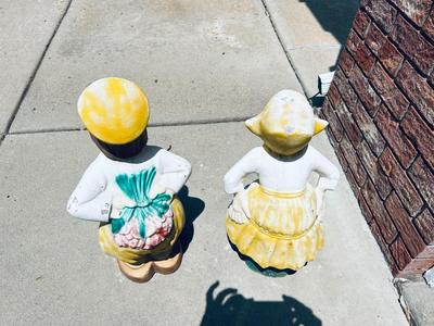 LITTLE CONCRETE DUTCH BOY AND GIRL