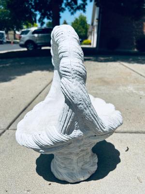 CONCRETE BASKET AND PLASTIC CHERUB