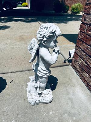 CONCRETE BASKET AND PLASTIC CHERUB