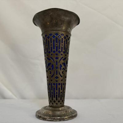 Godinger Silverplate & Blue Glass Vase with Ornate Silver Lamps & Decor (K-HS)