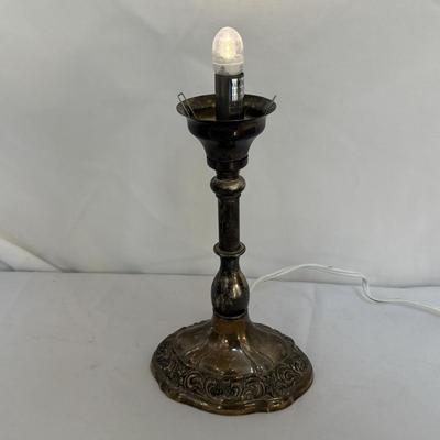 Godinger Silverplate & Blue Glass Vase with Ornate Silver Lamps & Decor (K-HS)