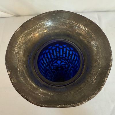 Godinger Silverplate & Blue Glass Vase with Ornate Silver Lamps & Decor (K-HS)