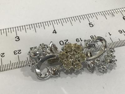 Vintage Rhinestone Brooch