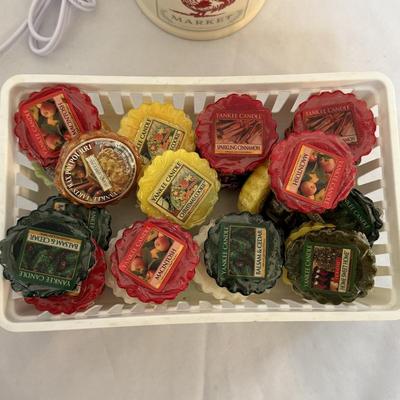 Yankee Candles & Candle Decor (K-HS)