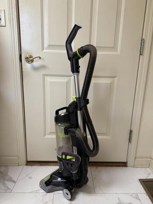 Bissell Pet Hair Eraser Vacuum & SpotBot Pet Deep Cleaner (L-HS)