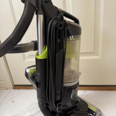 Bissell Pet Hair Eraser Vacuum & SpotBot Pet Deep Cleaner (L-HS)